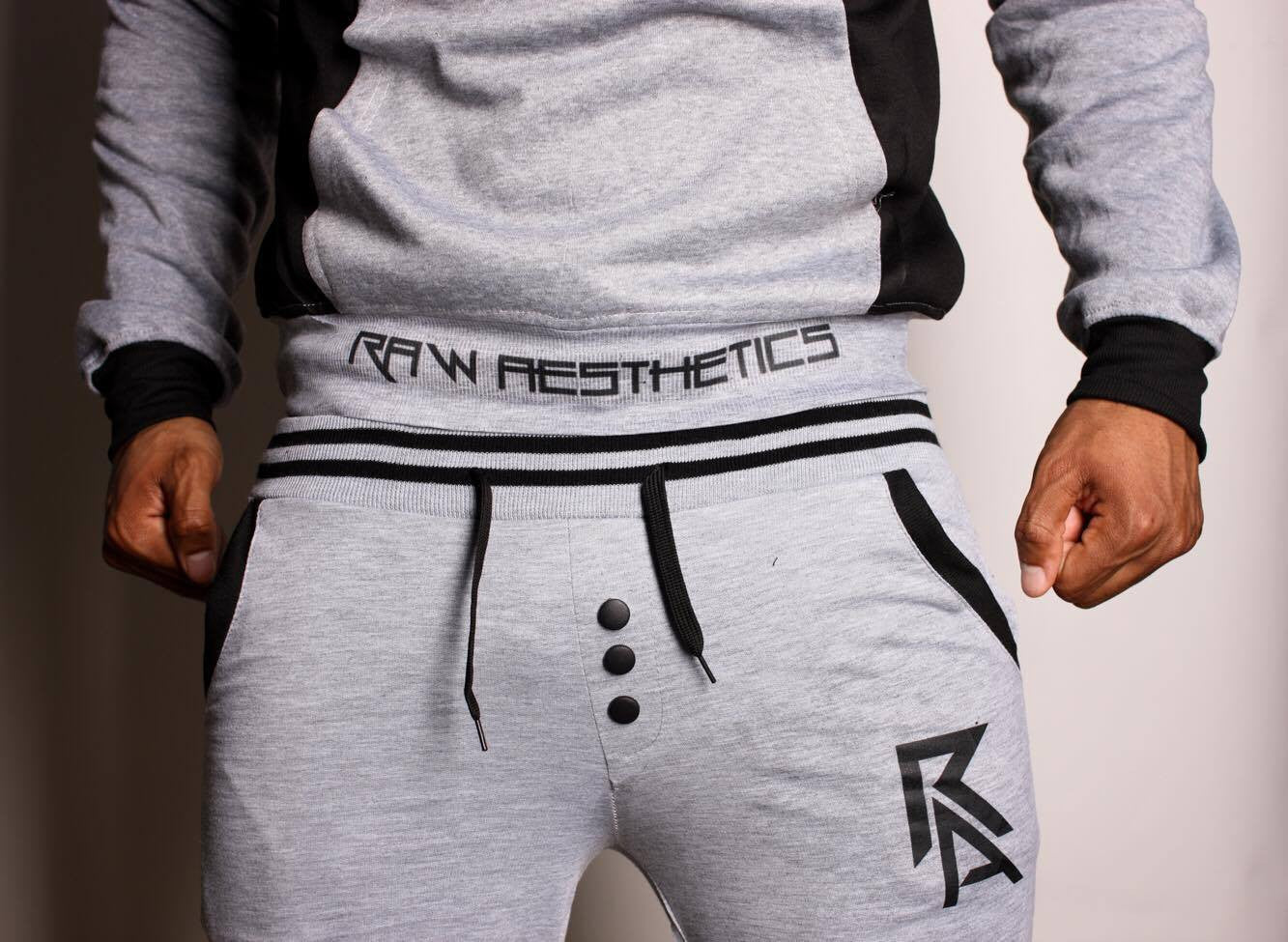 Seth Holbrook- Bodybuilder & Fitness Model